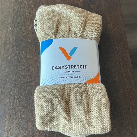 Viagox Beige Anti-Slip Casual Socks - Picture 2 of 2